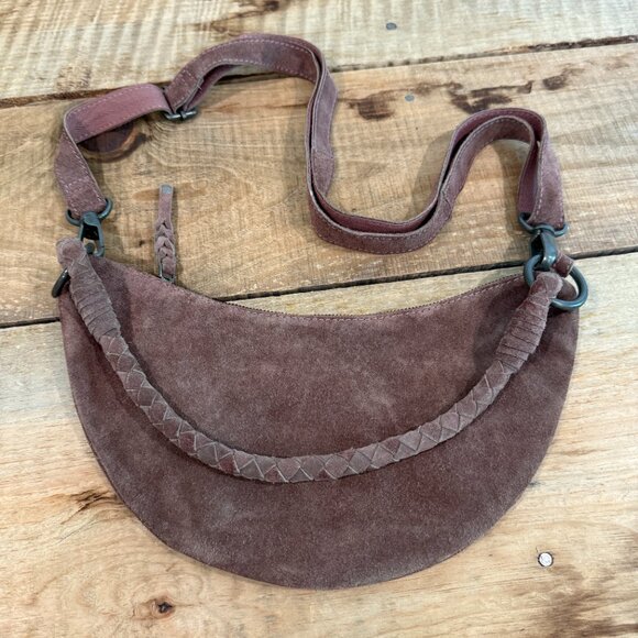 Free People Sweet Talker Suede Sling Bag in Rose NWOT - Picture 4 of 9